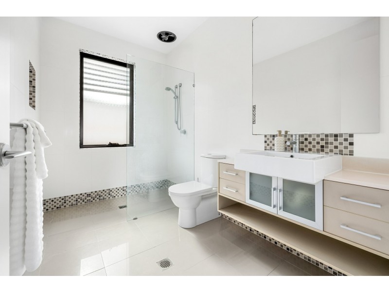 38 Kamala Crescent, Casuarina NSW 2487