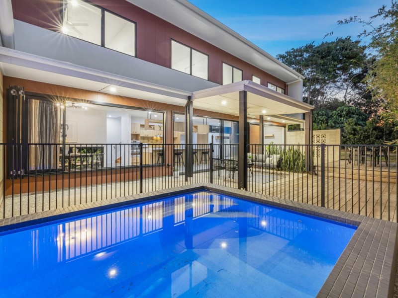 16 Sea Eagle Court, Casuarina NSW 2487