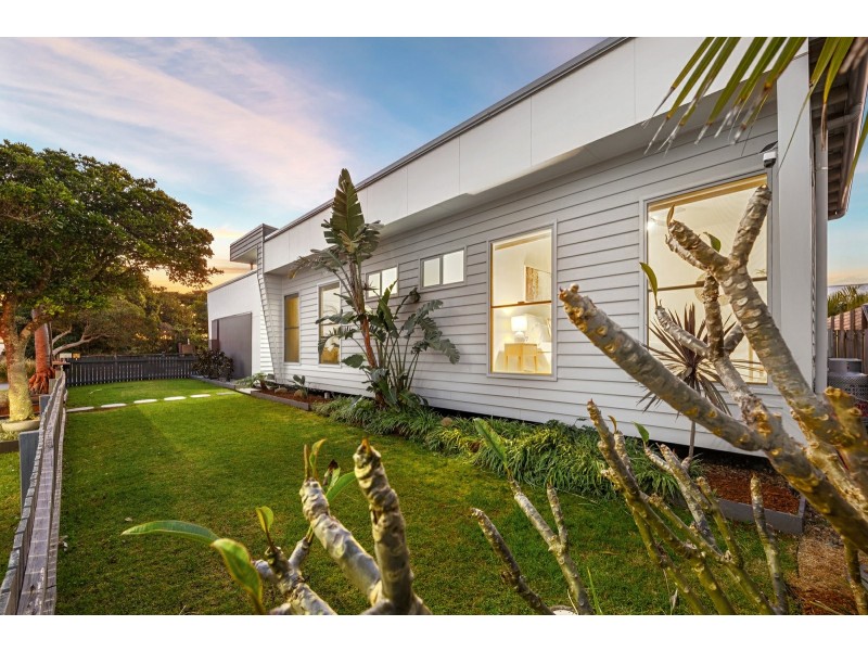 14 Dianella Drive, Casuarina NSW 2487