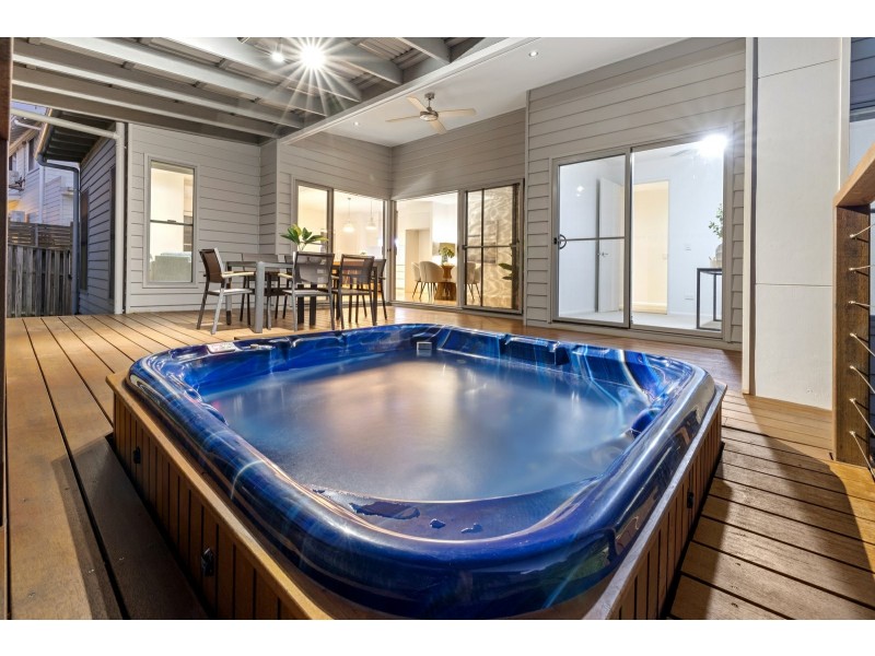 14 Dianella Drive, Casuarina NSW 2487