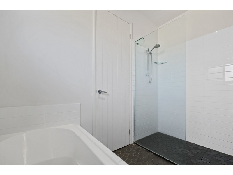 14 Dianella Drive, Casuarina NSW 2487