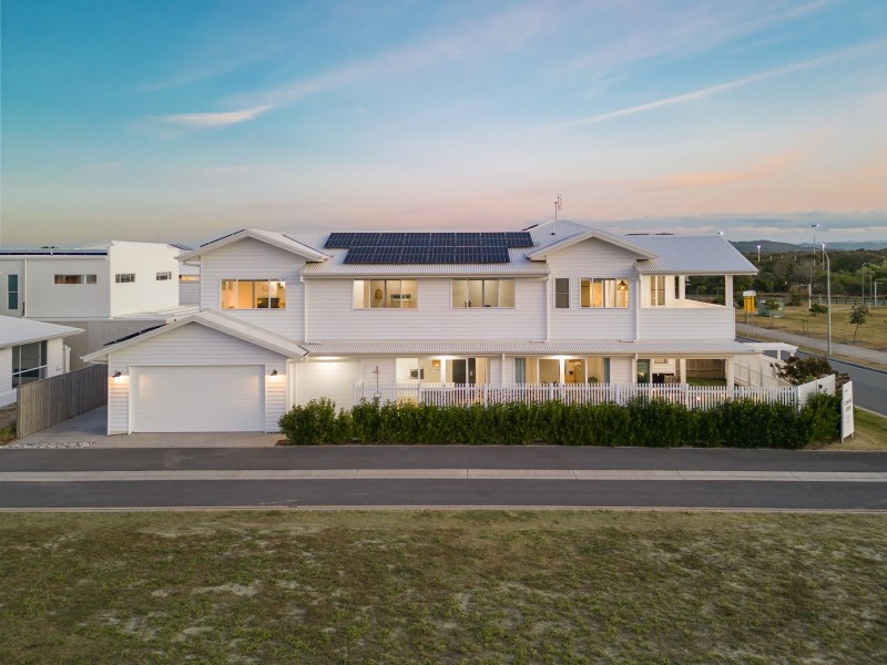 5 Habitat Drive, Casuarina NSW 2487
