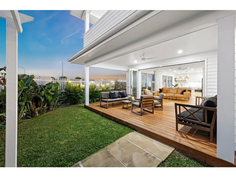 5 Habitat Drive, Casuarina NSW 2487