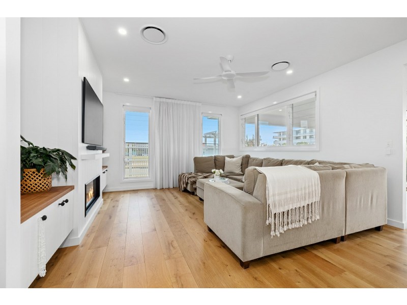 5 Habitat Drive, Casuarina NSW 2487