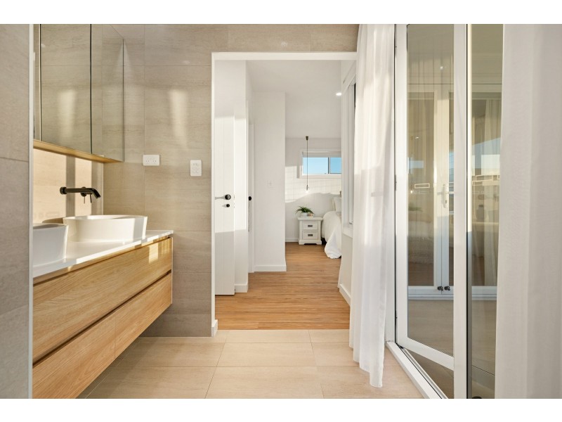 5 Habitat Drive, Casuarina NSW 2487