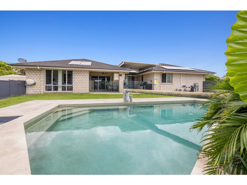 8 Narooma Street, Pottsville NSW 2489