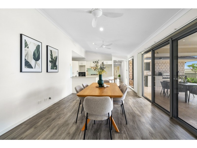 8 Narooma Street, Pottsville NSW 2489