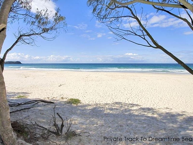 12 Dune Street, Fingal Head NSW 2487