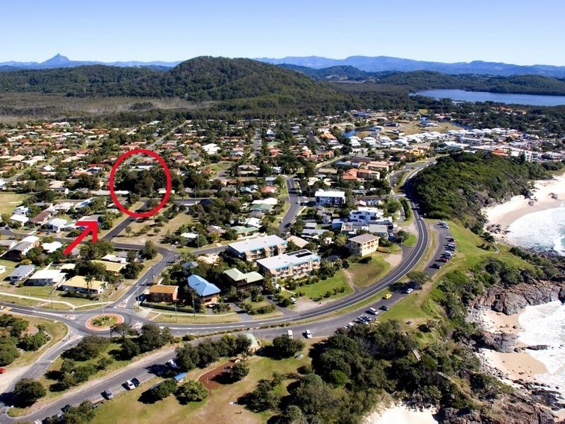 22 Towners Avenue, Cabarita Beach NSW 2488