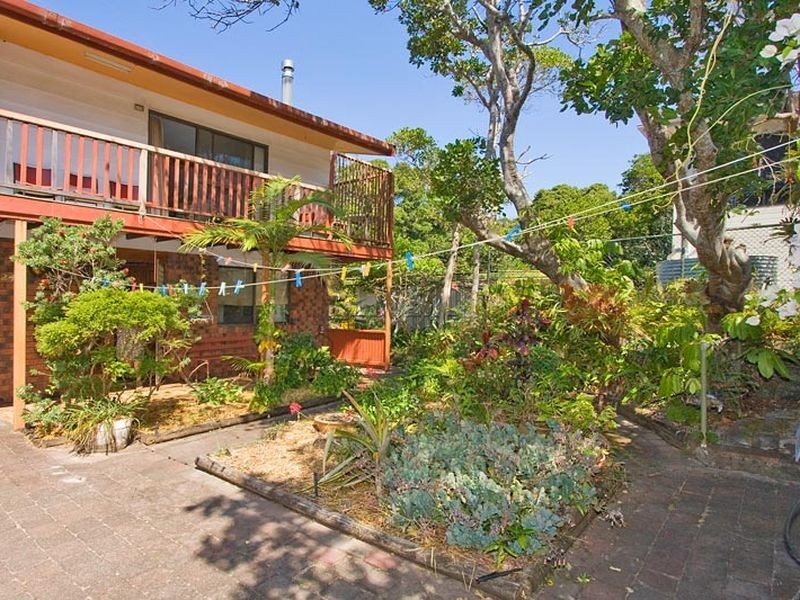 24 Lagoon Road, Fingal Head NSW 2487