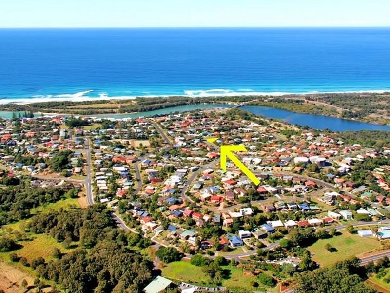 36 Gibson Street, Kingscliff NSW 2487