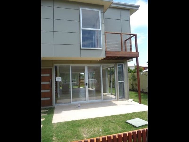 9 Casuarina Sands, Casuarina NSW 2487