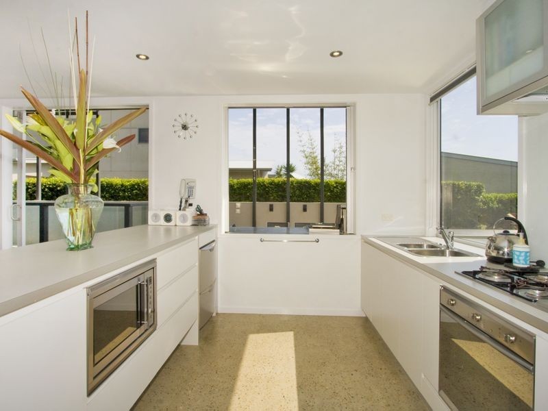 6 Riberry Drive, Casuarina NSW 2487