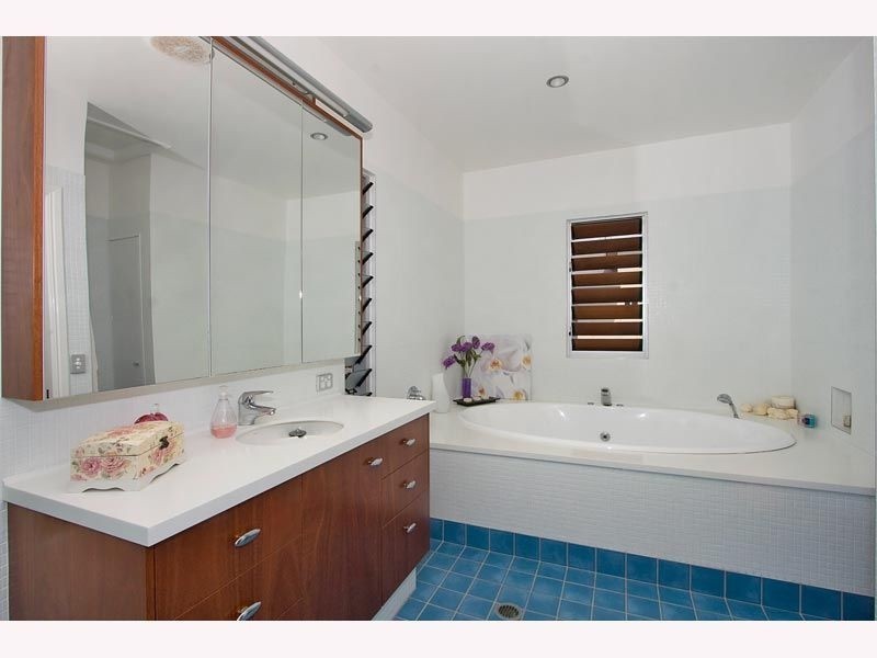 18 Beech Lane, Casuarina NSW 2487