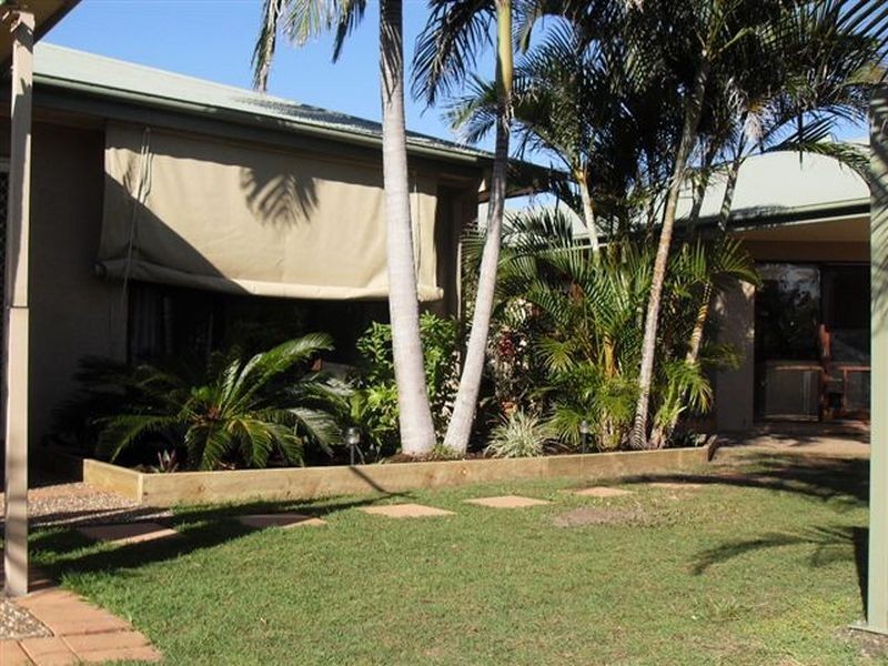 21 Queen Street, Fingal Head NSW 2487