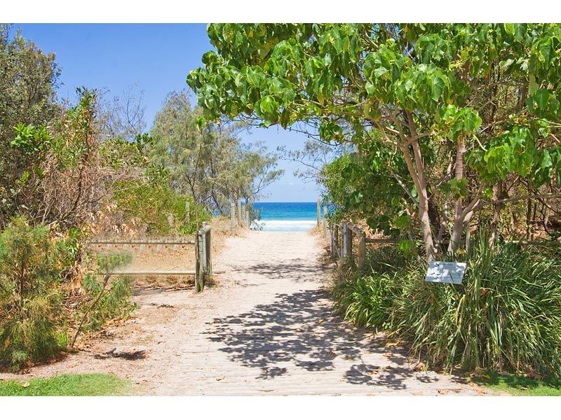 16 Point Break Circuit, Kingscliff NSW 2487