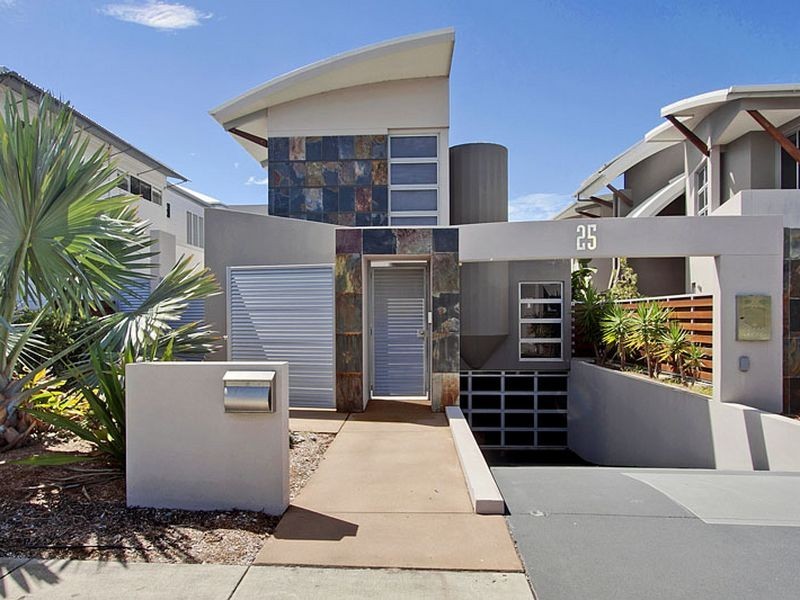 25 She-Oak Lane, Casuarina NSW 2487