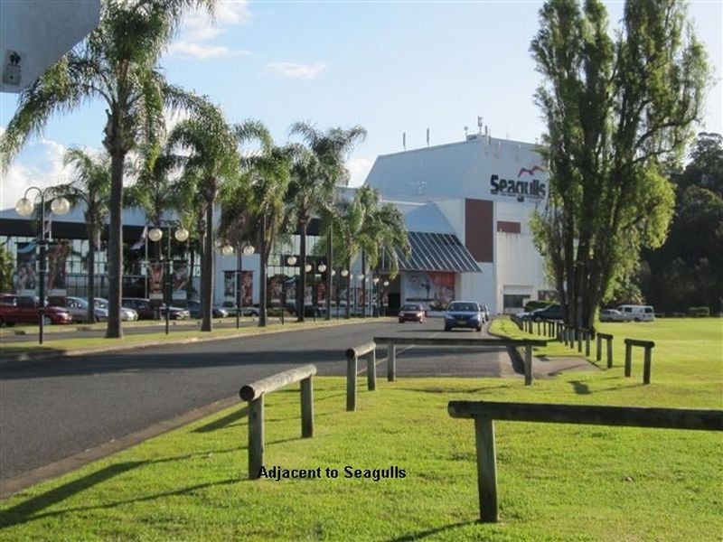 54 Gull Pl & 35 Panorama Dr, Tweed Heads NSW 2485