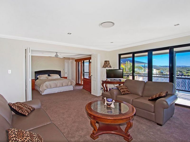 58 Tweed Coast Road, Cabarita NSW 2137