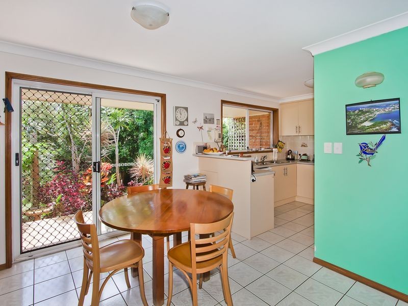 2/2 Sterling Court, Cudgen NSW 2487