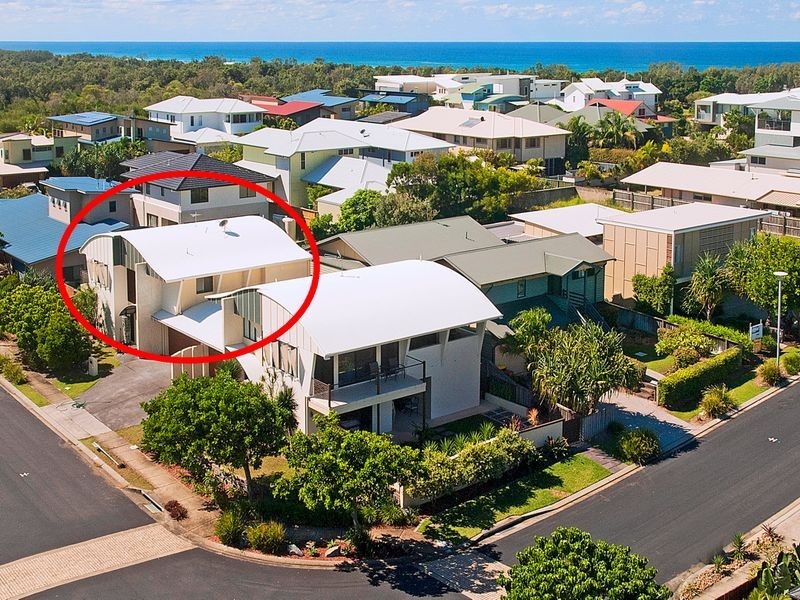 2/1 Cottonwood Lane, Casuarina NSW 2487