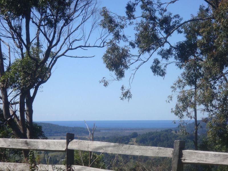 132 Hammond Drive, Clothiers Creek NSW 2484