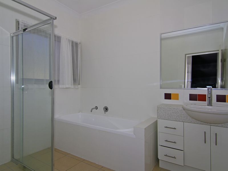 1/692 Casuarina Way, Casuarina NSW 2487