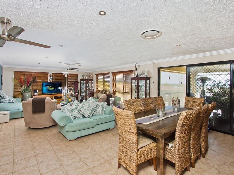 17 Paperbark Court, Banora Point NSW 2486