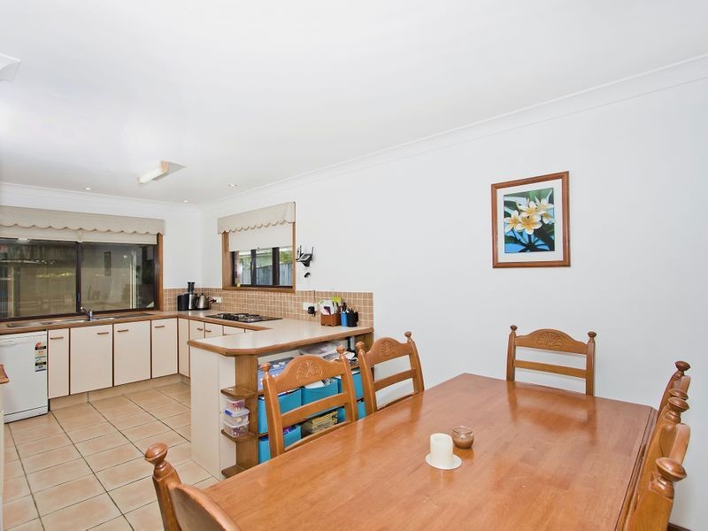 2/9 Bosun Boulevarde, Banora Point NSW 2486