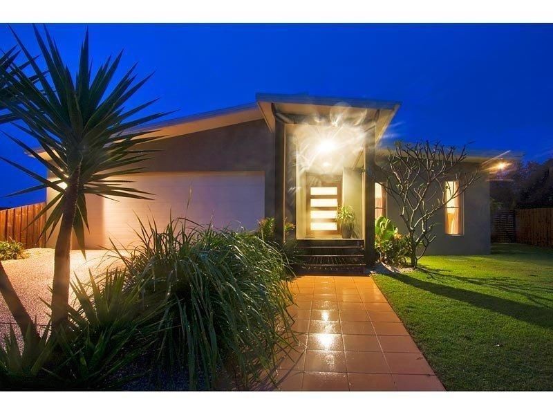 402 Casuarina Way, Casuarina NSW 2487