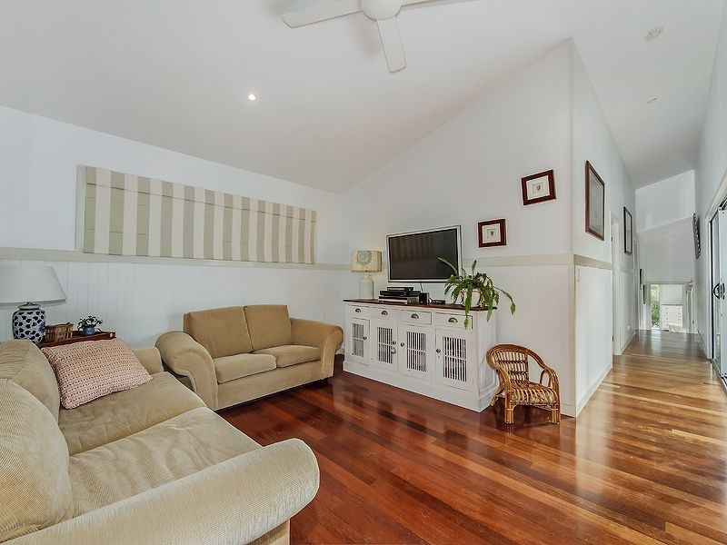 29 Tweed Coast Road, Hastings Point NSW 2489
