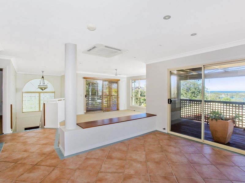 64 Oyster Point Road, Banora Point NSW 2486