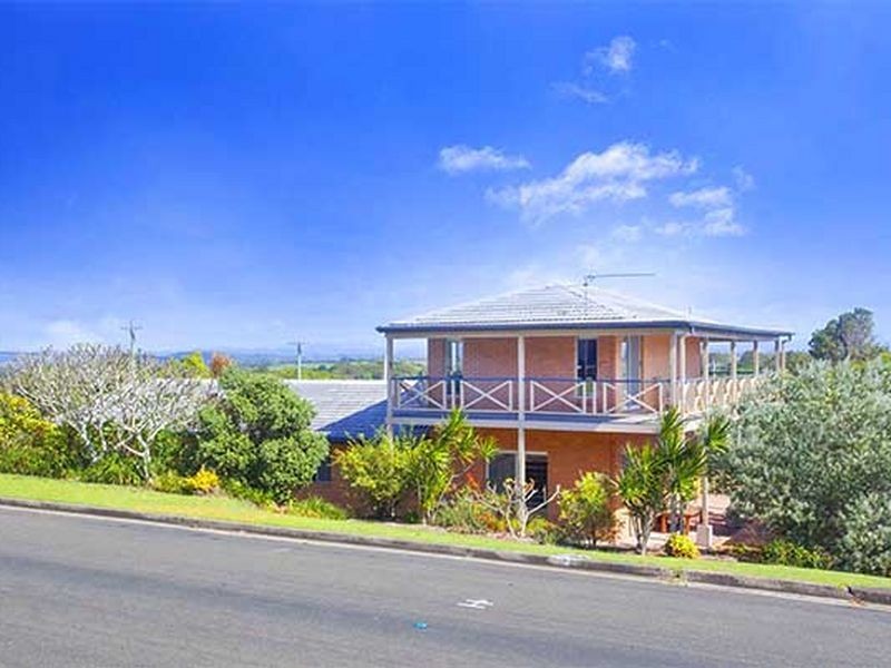 33 McPhail Avenue, Kingscliff NSW 2487