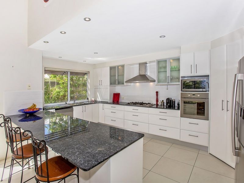 2 Emma Court, Casuarina NSW 2487