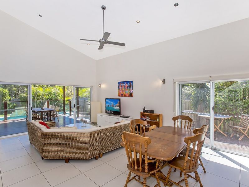 2 Emma Court, Casuarina NSW 2487