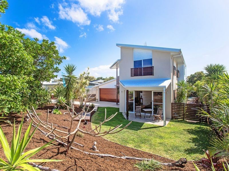 2 Emma Court, Casuarina NSW 2487
