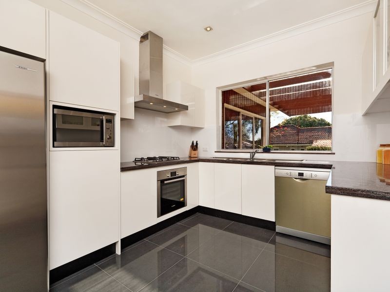 8 Allan Street, Roseville Chase NSW 2069