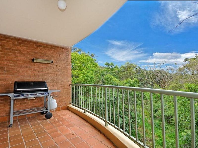 19/292 Burns Bay Road, Lane Cove NSW 2066