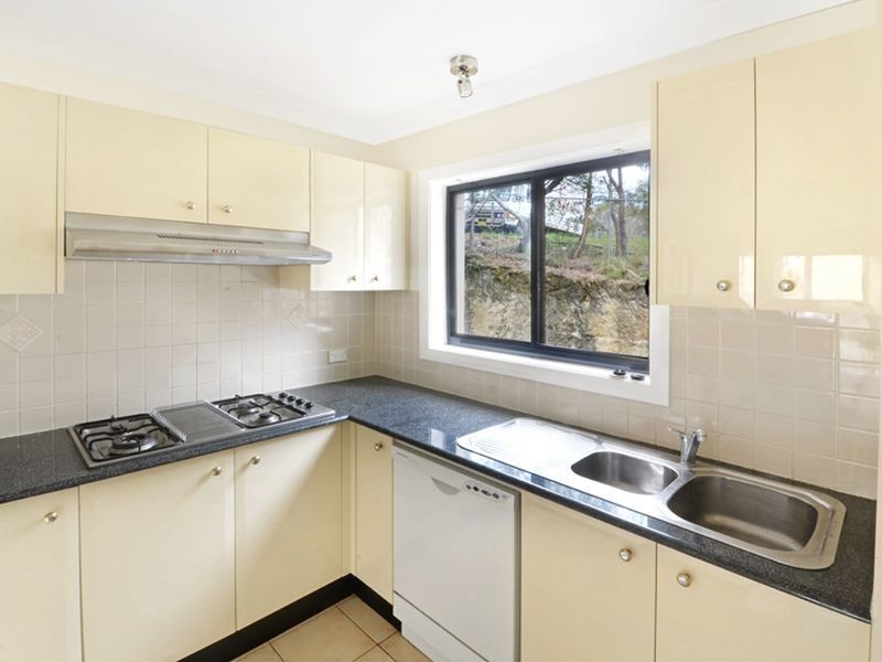 11/2 Taylors Drive, Lane Cove NSW 2066