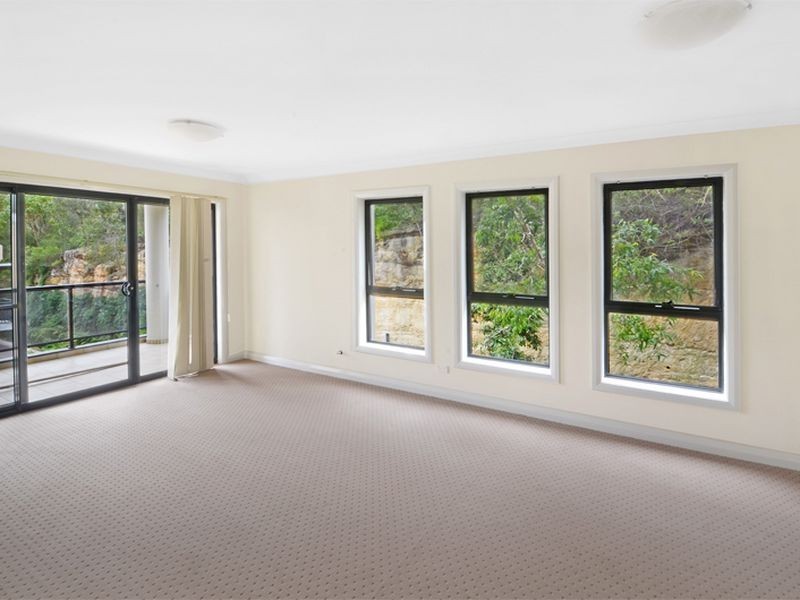 11/2 Taylors Drive, Lane Cove NSW 2066