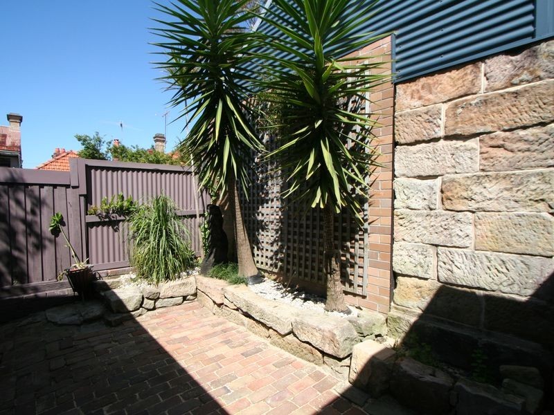 5 Carrington St, Balmain NSW 2041