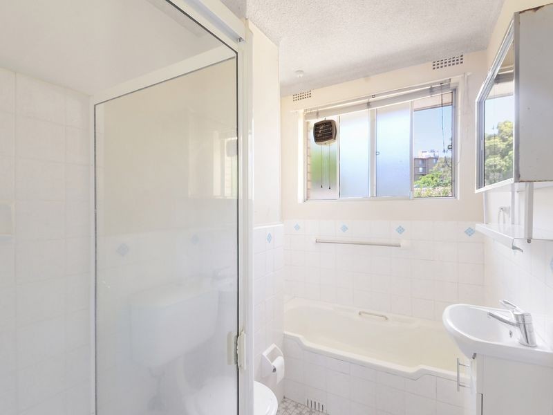 40/4-12 Huxtable Avenue, Lane Cove NSW 2066
