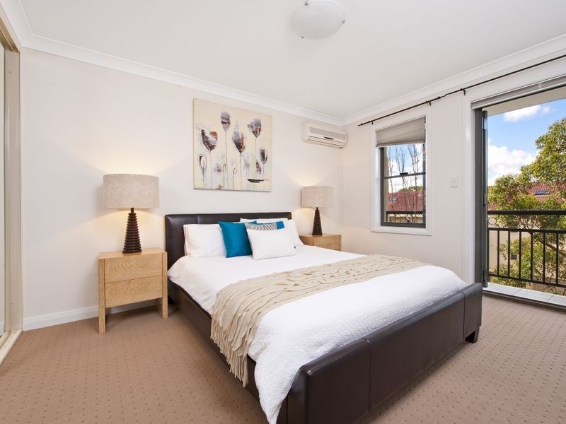 1 Taylors Drive, Lane Cove NSW 2066