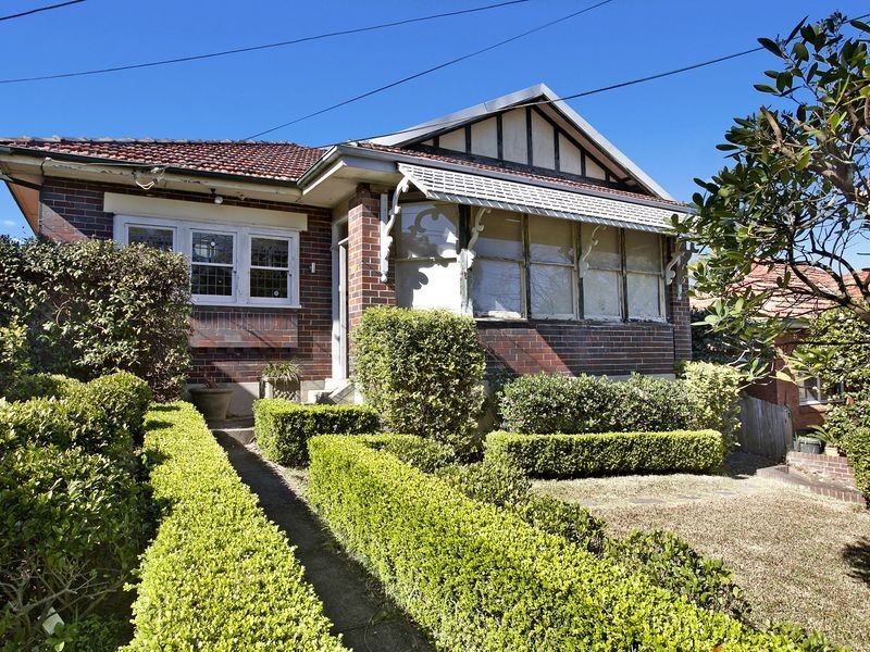 16 Osborne Road, Lane Cove NSW 2066