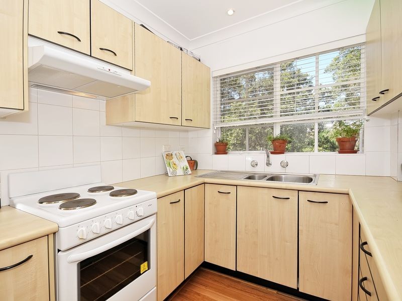 8/127-131 Burns Bay Road, Lane Cove NSW 2066