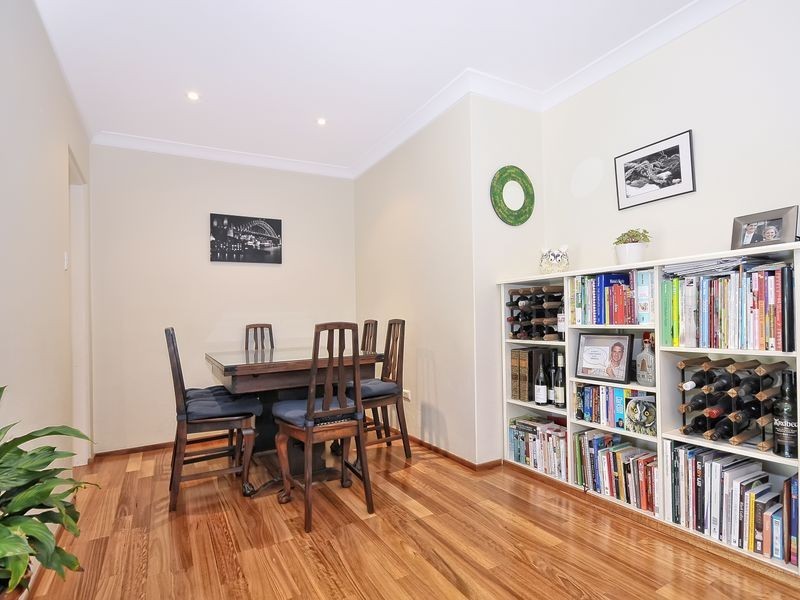 8/127-131 Burns Bay Road, Lane Cove NSW 2066