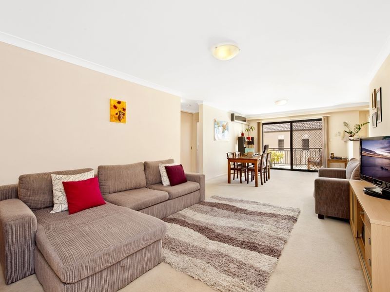 12/45-47 Walkers Drive, Lane Cove NSW 2066