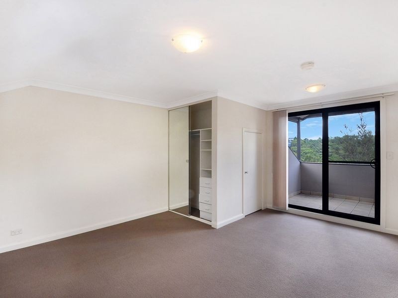 11 Walkers Drive, Lane Cove NSW 2066