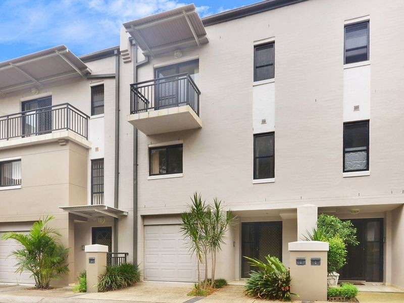 11 Walkers Drive, Lane Cove NSW 2066