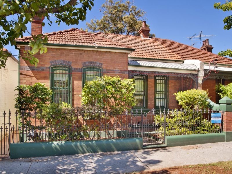 69 Salisbury Road, Stanmore NSW 2048